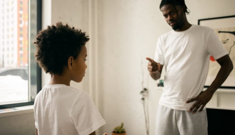 cocuk egitiminde disiplin nasil dogru bir sekilde uygulanmali